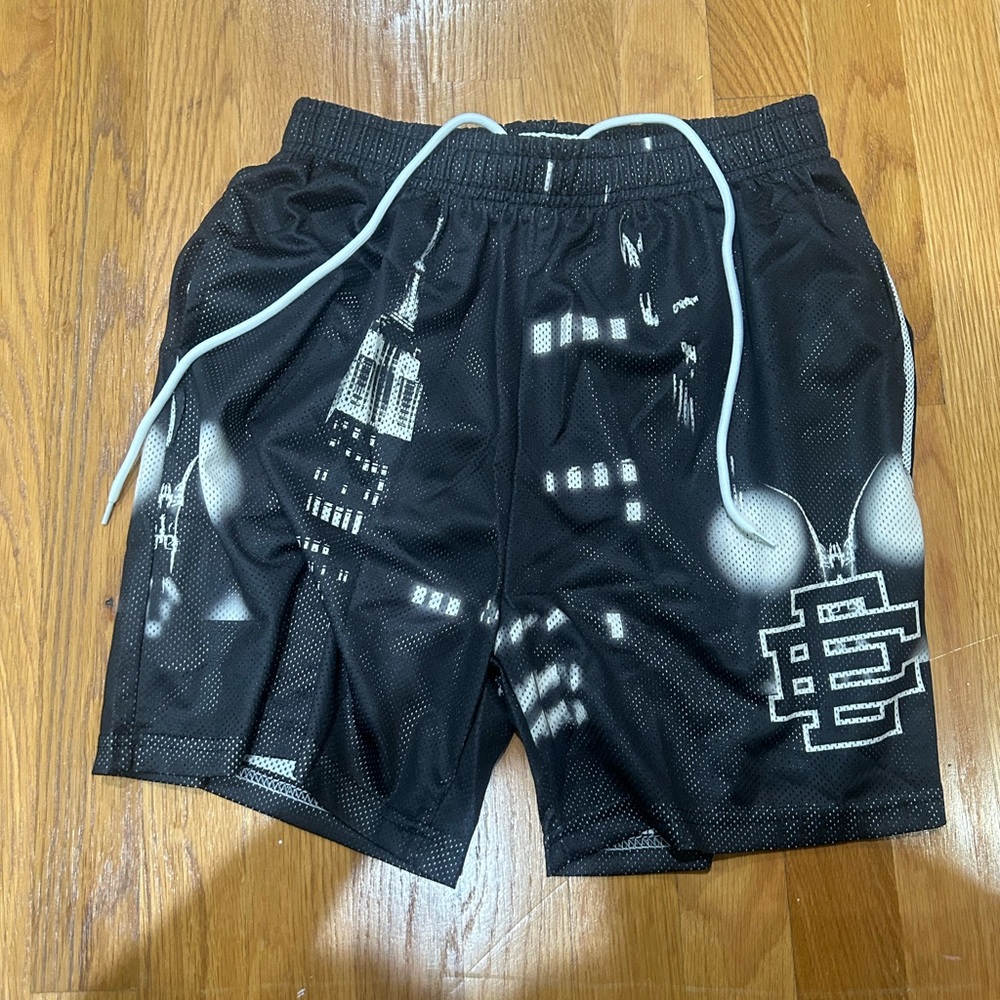 Eric Emmanuel Shorts medium
